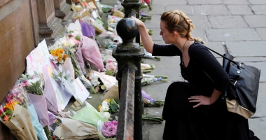 Stire din Actualitate : Un nou avertisment ISIS: "Masacrul  de la Manchester e doar preludiul"
