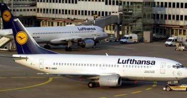 Stire din Economie : GREVĂ la Lufthansa. Toate cursele de pe Aeroportul "Henri Coandă" spre Germania, ANULATE!