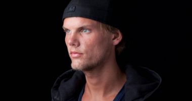 Stire din Actualitate : Mesajul publicat de un model care susține că era iubita lui Avicii