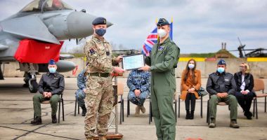 Stire din Eveniment : Detașamentul britanic a preluat frâiele Poliției Aeriene la Mihail Kogălniceanu