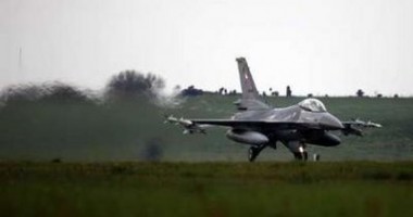 Stire din Actualitate : Avion militar turc, atacat de tiruri antiaeriene
