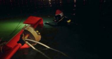 ELICOPTER SMURD PRĂBUȘIT ÎN LACUL SIUTGHIOL / TREI PERSOANE SUNT CĂUTATE, A PATRA ÎN STARE CRITICĂ / GALERIE FOTO - 18