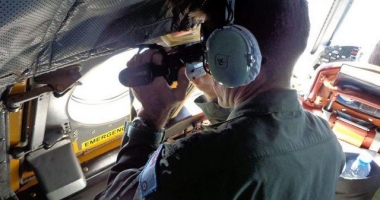 Stire din Actualitate : AVION PRĂBUȘIT ÎN OCEANUL PACIFIC!