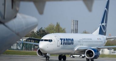Stire din Actualitate : Sute de români au ajuns fără bagaje pe Aeroportul Otopeni, duminică, la întoarcerea din Egipt
