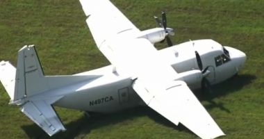 Stire din Actualitate : Misterul avionului care a decolat cu doi piloți și a aterizat cu unul singur