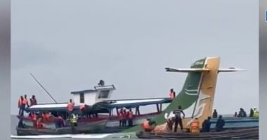 Stire din Actualitate : Avion de pasageri, prăbușit în Tanzania: Cel puțin 19 oameni au murit în urma accidentului aviatic