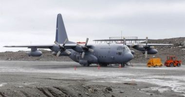"Imposibil să fie supraviețuitori!" IMAGINI DRAMATICE cu avionul dispărut în zona Drake. Galerie foto - 7