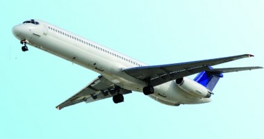 Stire din Actualitate : Avionul președintelui georgian Mihail Saakașvili, întors de urgență pe aeroport!