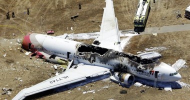 Stire din Actualitate : Cauzele accidentului aviatic din San Francisco - pilotul era la primul zbor
