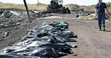 Stire din Actualitate : Tragedie aviatică. Avion prăbușit în munți. Niciun supraviețuitor