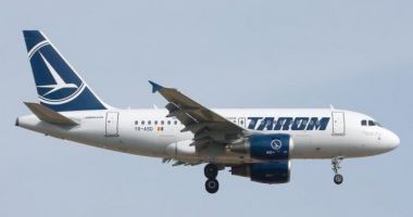 Stire din Social : PANICĂ LA BORD! Un avion Tarom a fost lovit de un fulger