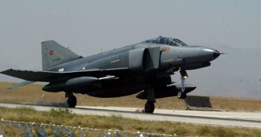 Stire din Actualitate : Turcia sugerează o intervenție militară în Siria