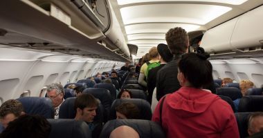 Bulă și avionul cu trei butoane