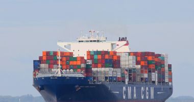 Stire din Economie : 73 de nave și-au anunțat sosirea în porturile maritime românești