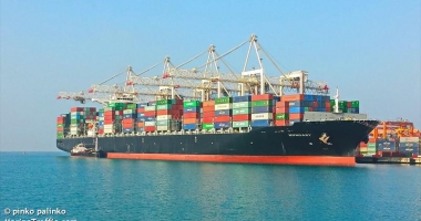Stire din Economie : 20 de nave portcontainer și-au anunțat sosirea la Constanța