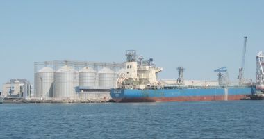 Stire din Economie : 68 de nave și-au anunțat sosirea în porturile maritime românești