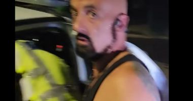 Stire din Eveniment : Unul dintre avocații lui Călin Georgescu, săltat de poliție și dus la audieri