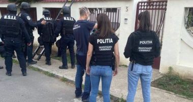 Stire din Politică-Administrație : Iohannis: Azilele groazei, o ruşine naţională! Vinovaţi sunt toţi care au ştiut şi n-au făcut nimic