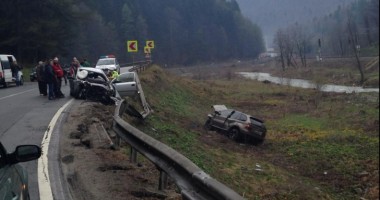 Stire din Eveniment : ACCIDENT TERIBIL soldat cu un mort și trei răniți grav