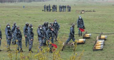 Exercițiu tactic, cu trageri reale, pe timp de noapte, în Poligonul Capu Midia - 3