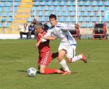 Stire din Sport : Farul face marcaj la Eugen Trică