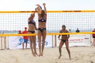 Stire din Sport : Zânele nisipului fac senzație pe plaja de la Mamaia (galerie foto)