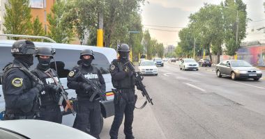 Stire din Eveniment : Acțiune de amploare a polițiștilor constănțeni, în stațiunea Mamaia