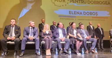 La Congresul "AUR pentru România", de la Constanța, prezentați candidații la alegerile parlamentare - 6