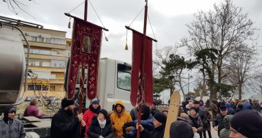 GALERIE FOTO! Sute de oameni la slujba de Bobotează! - 11