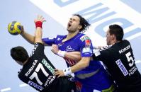 Stire din Sport : Înfrânți de "gladiatorii" maghiari