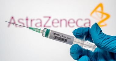 Vaccinul AstraZeneca ajunge în România