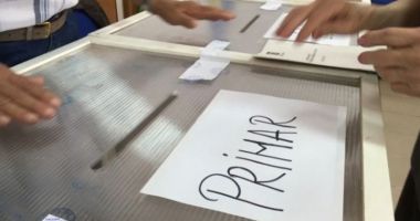 Stire din Actualitate : Aleșii locali care nu-și respectă promisiunile ar putea pierde dreptul de a mai candida