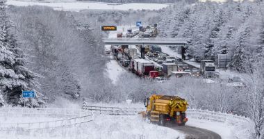 Stire din Actualitate : MAE transmite atenționare de călătorie pentru Republica Irlanda: Este Cod portocaliu de ninsori!