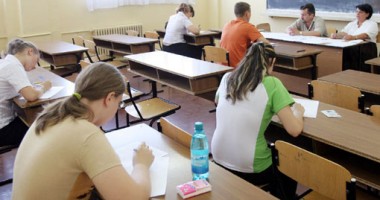 Stire din Cultură-Educație : 40 de elevi constănțeni susțin, astăzi, o nouă probă la Bac
