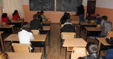 Stire din Cultură-Educație : Bacalaureat 2013 / Ultima probă a competențelor