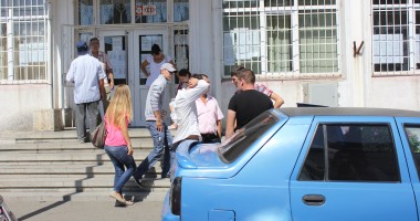 Stire din Cultură-Educație : Au început înscrierile pentru a doua sesiune de Bacalaureat