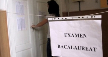 Stire din Cultură-Educație : Tentativă de fraudă la Bac! Doi elevi au fost eliminați din examen