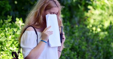 Stire din Cultură-Educație : Bacalaureat 2018. Elevii de clasa a XII-a, la sfârșit de liceu