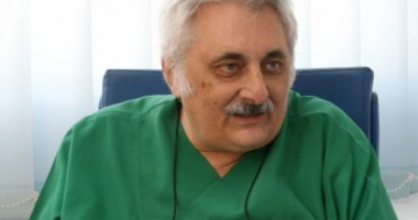 Stire din Cultură-Educație : Doctorul Bacalbașa  își lansează cartea  la Constanța