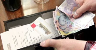 Stire din Actualitate : Ce se întâmplă dacă lași mai mult de 15% bacșiș la restaurante sau baruri