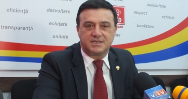 Stire din Politică-Administrație : Niculae Bădălău:  "Eu îl consider prieten pe Liviu Dragnea"
