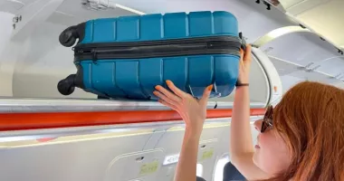 Noi drepturi pentru pasagerii aerieni. Bagajul de mână va fi inclus în prețul biletului