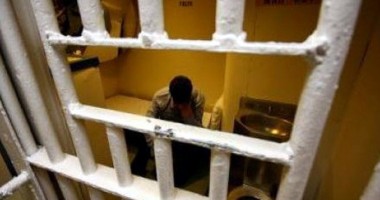 Stire din Eveniment : Arestat după ce a bătut un paznic, pentru câțiva litri de motorină
