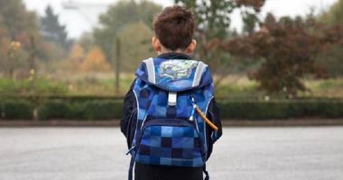 Stire din Actualitate : Moartea misterioasă a băiatului „inexistent”. Părinții au ascuns nașterea chiar și de bunici