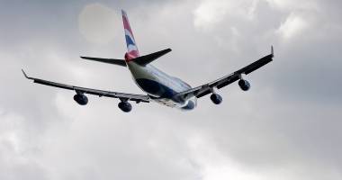 Stire din Actualitate : Londra: Traficul aerian, închis din cauza unei defecțiuni la sistemul informatic