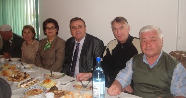 Stire din Politică-Administrație : Deputatul Zanfir Iorguș a petrecut de Bayram alături de musulmani