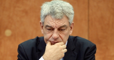 Balada demisiei guvernamentale