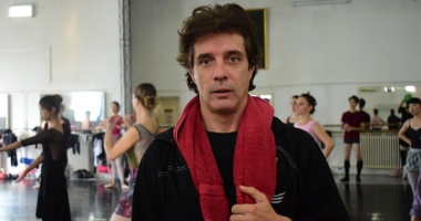 Cine îi ajută pe balerinii de la "Oleg Danovski"? Artiștii fac repetiții într-o sală cu mucegai și fără căldură - 12