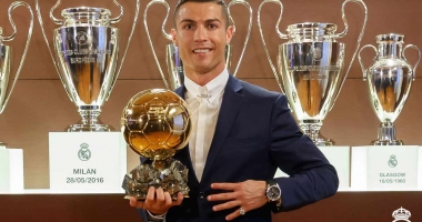 Ce fotbalist și-a adjudecat "Balonul de Aur 2016" - 2