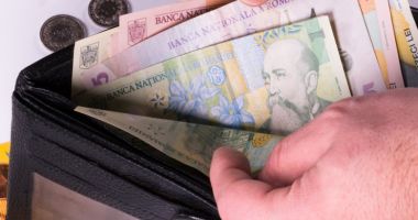 În România vor exista trei tipuri de salariu minim din 2023. Cât va încasa fiecare categorie